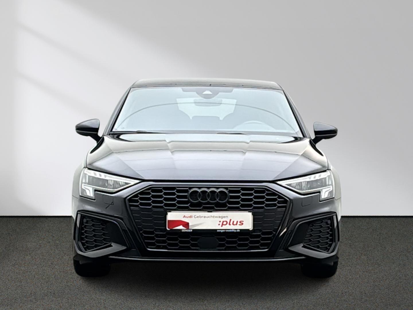 Audi A3 2023 г. Чёрный, пробег 54211 км