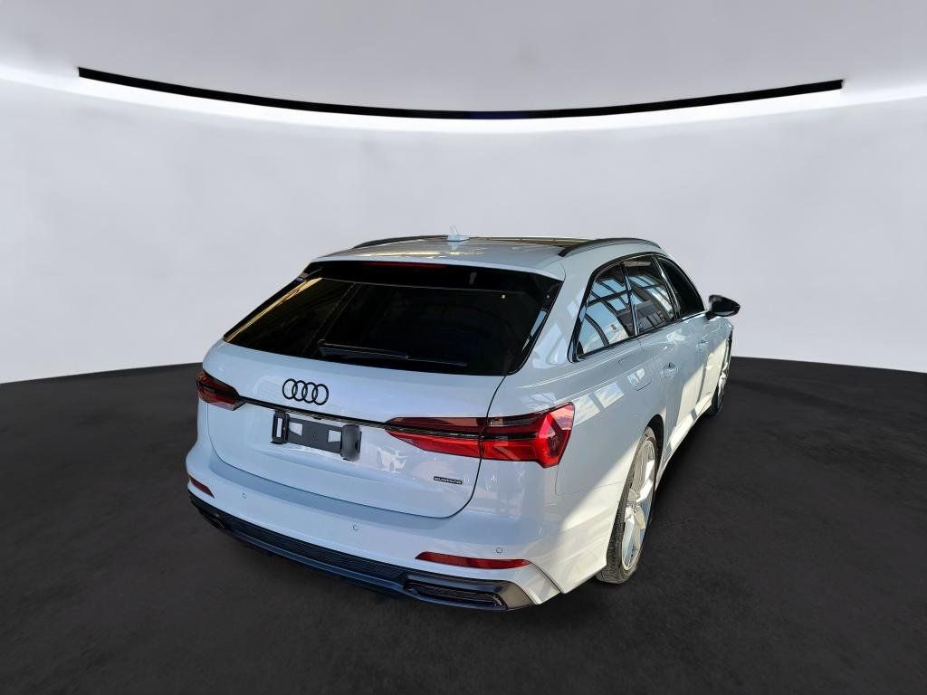 Audi A6 2022 г. Белый, пробег 50900 км