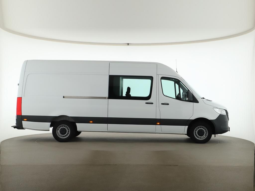 Mercedes-Benz SPRINTER 2022 г. Белый, пробег 26400 км