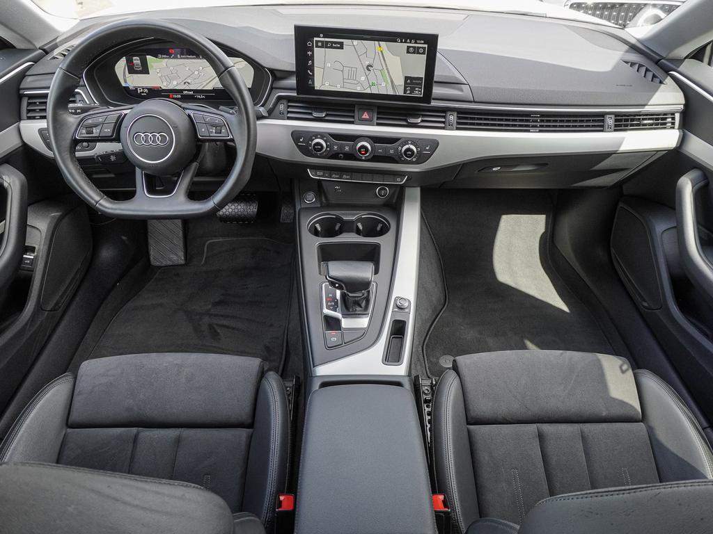 Audi A5 2022 г. Белый, пробег 38732 км