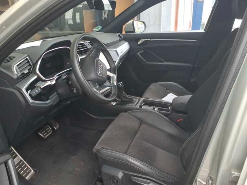 Audi Q3 2022 г. Серебристый, пробег 55586 км