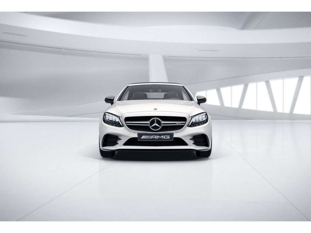 Mercedes-Benz C 43 AMG 2022 г. Белый, пробег 56919 км