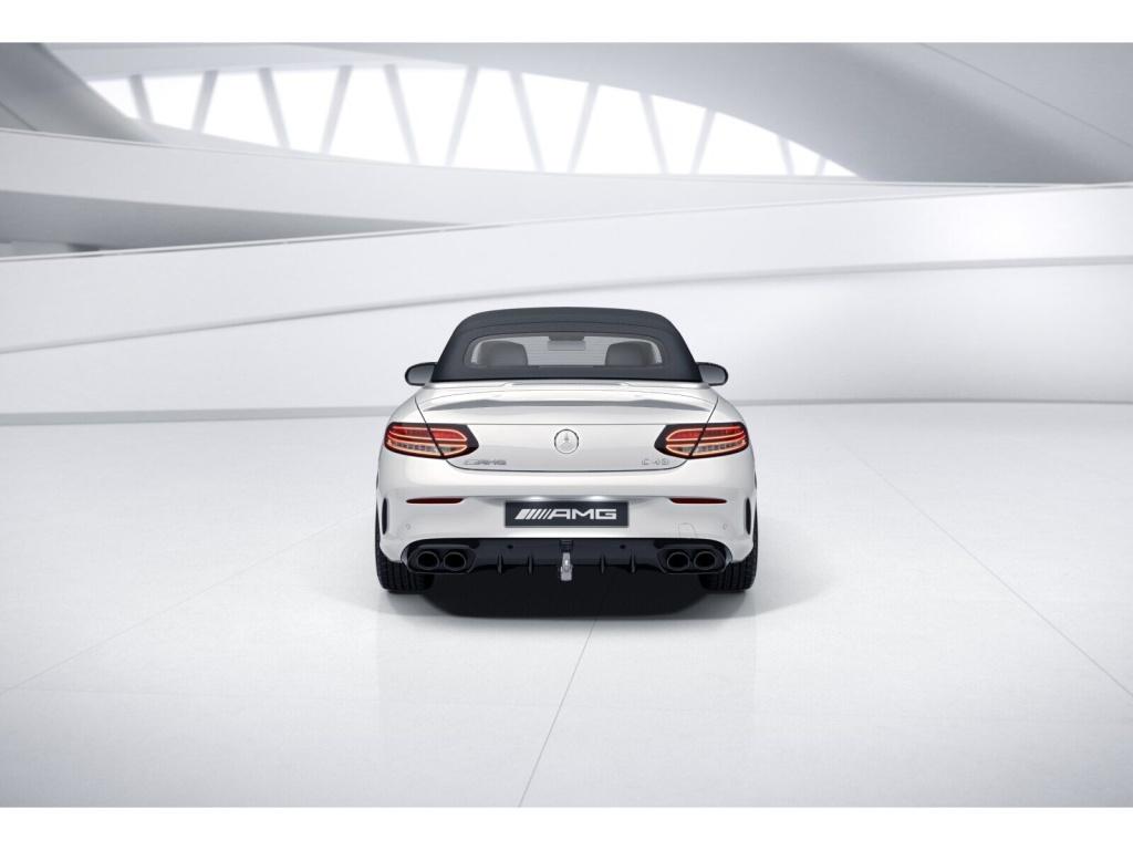 Mercedes-Benz C 43 AMG 2022 г. Белый, пробег 56919 км