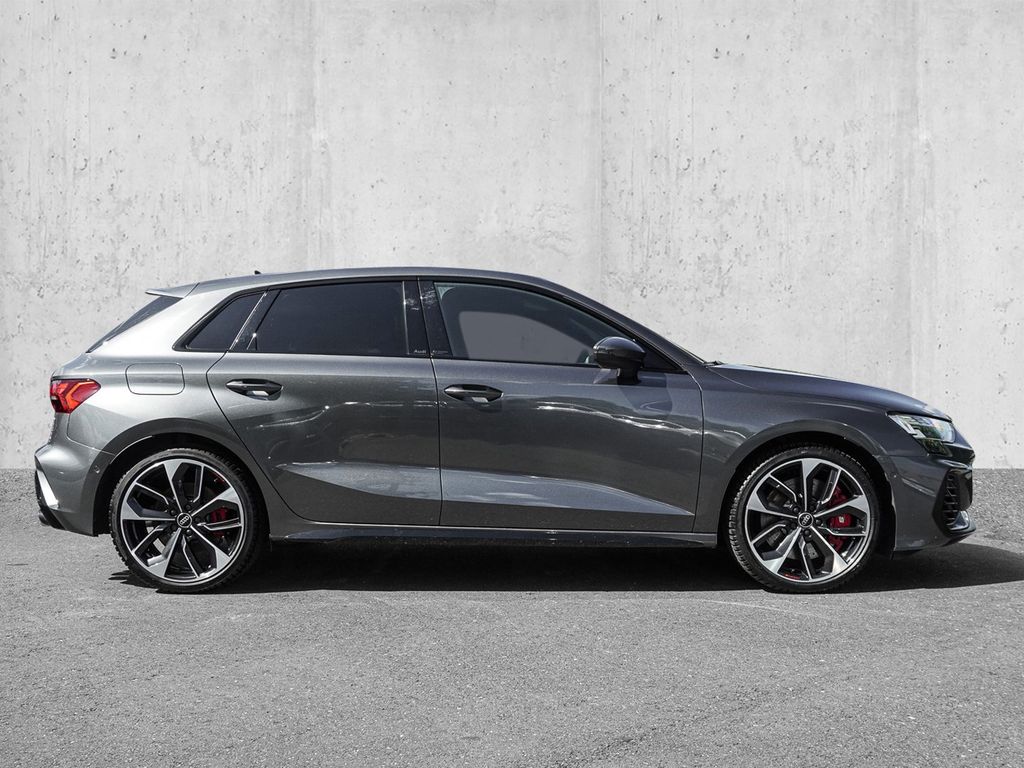 Audi S3 2025 г. Серый, пробег 10600 км