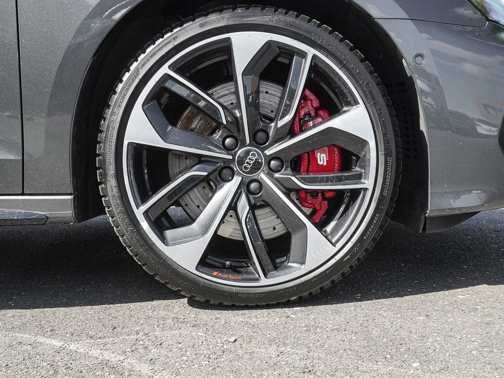 Audi S3 2025 г. Серый, пробег 10600 км