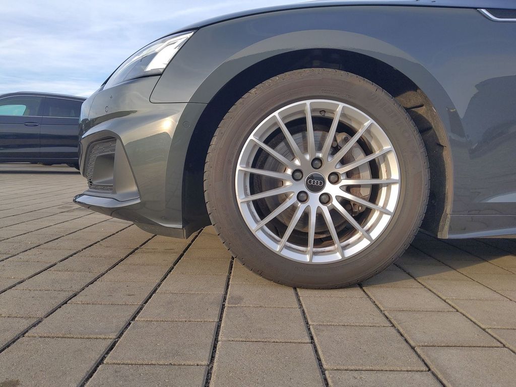 Audi A5 2022 г. Серый, пробег 45000 км