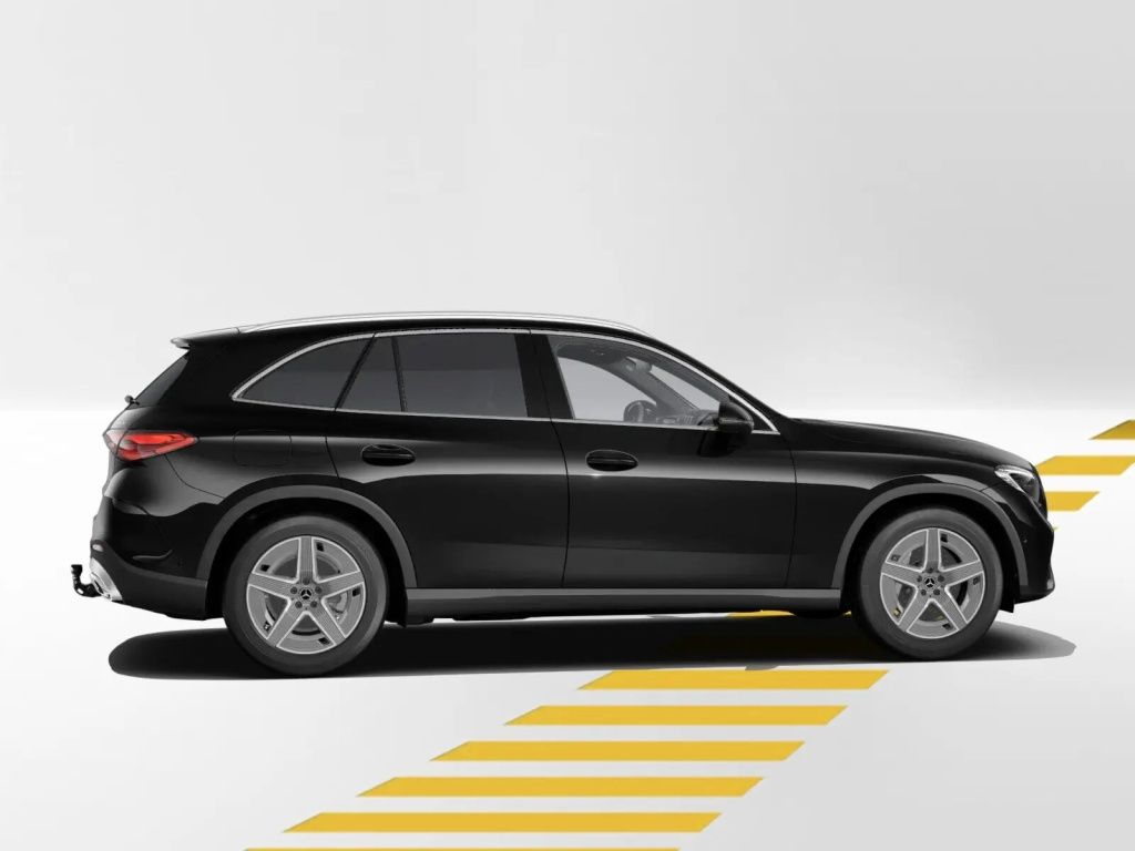 Mercedes-Benz GLC 300 2025 г. Чёрный, пробег 10624 км
