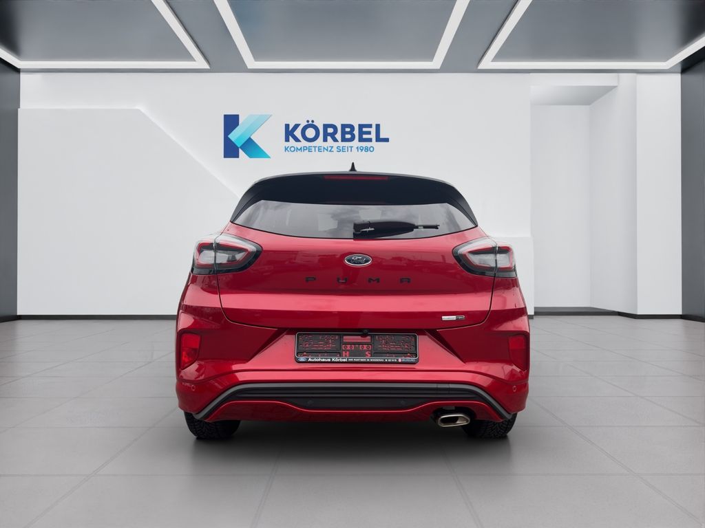 Ford Puma 2022 г. Красный, пробег 54000 км