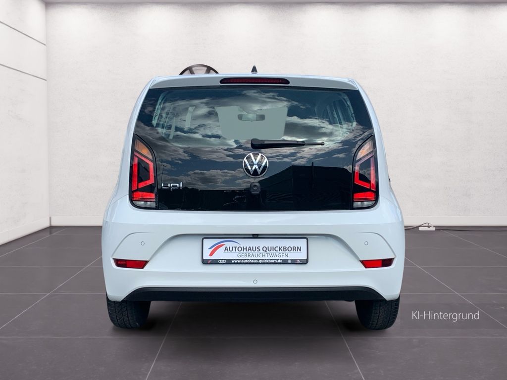 Volkswagen up! 2022 г. Белый, пробег 46943 км