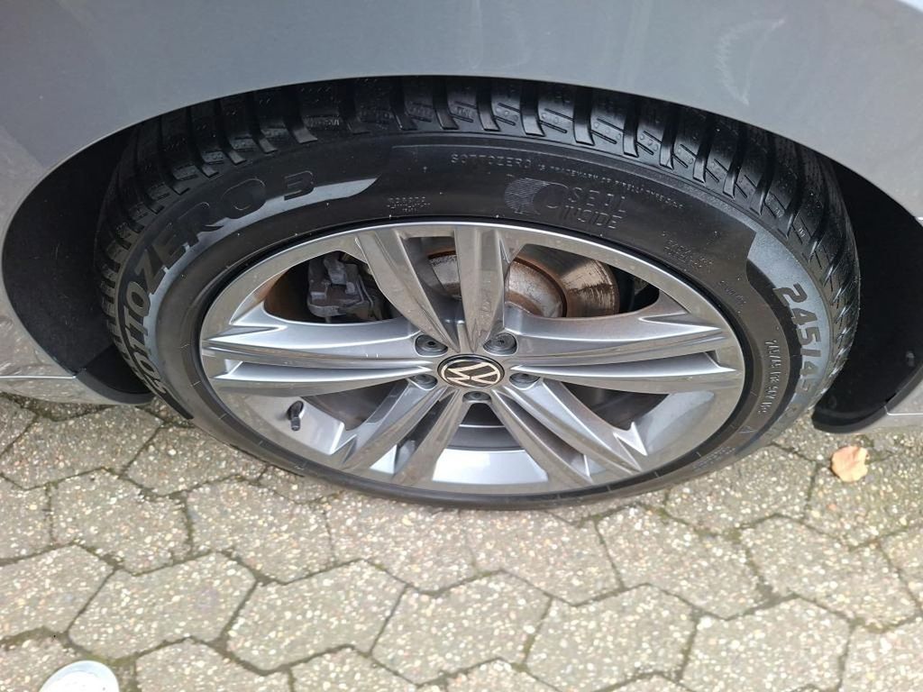 Volkswagen Arteon 2024 г. Серебристый, пробег 30279 км