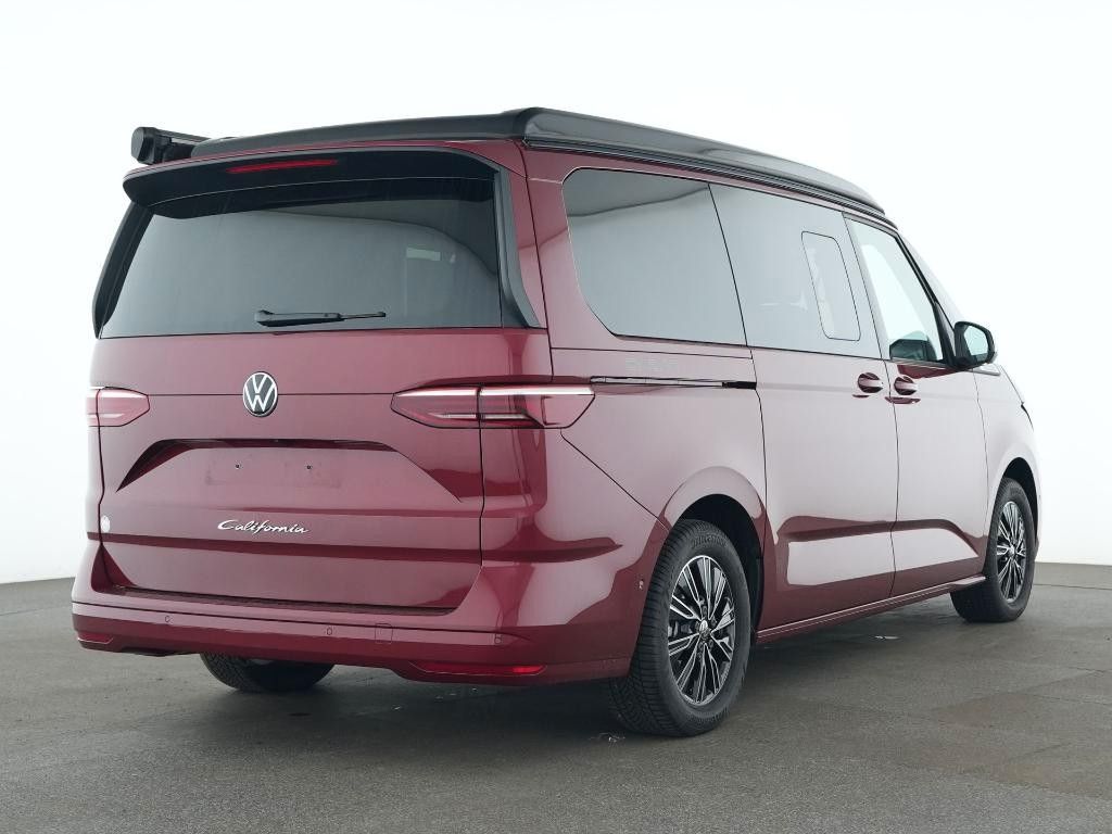 Volkswagen T7 CALIFORNIA 2025 г. Красный, пробег 6300 км