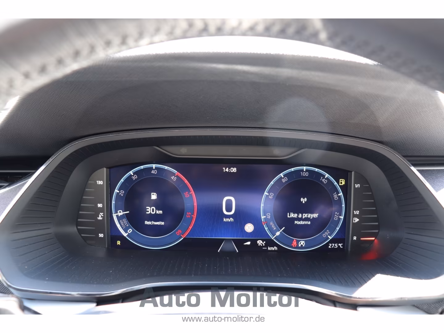 Skoda Octavia 2021 г. Белый, пробег 49800 км