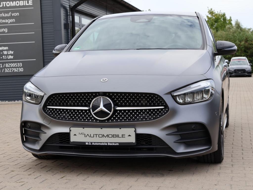 Mercedes-Benz B 200 2024 г. Серый, пробег 29900 км
