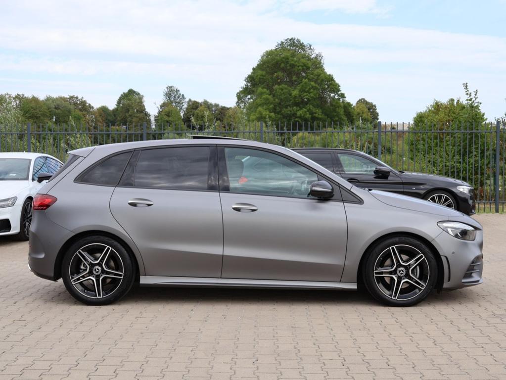 Mercedes-Benz B 200 2024 г. Серый, пробег 29900 км