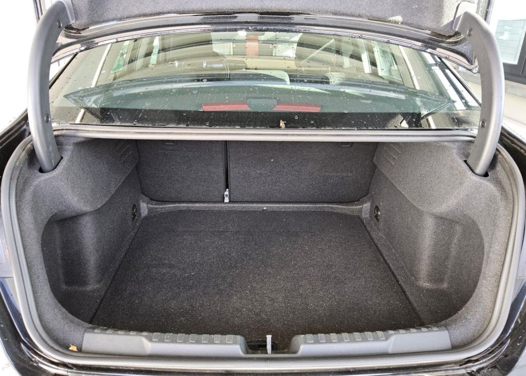 Audi A3 2023 г. Чёрный, пробег 59650 км