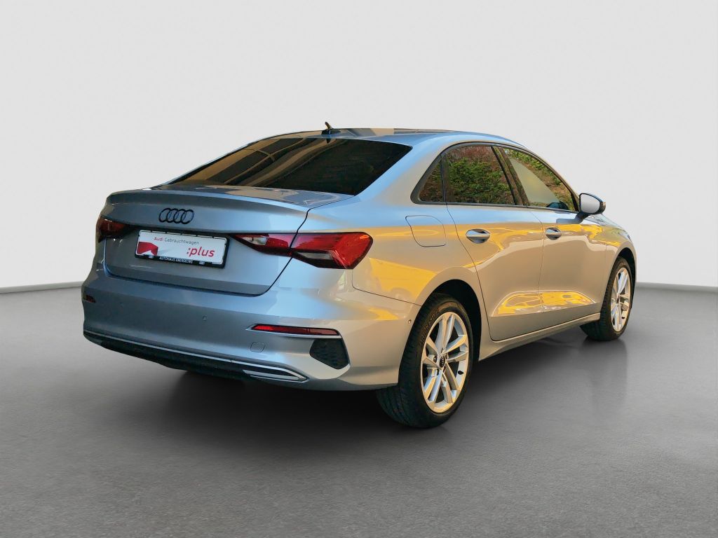 Audi A3 2022 г. Серебристый, пробег 42600 км