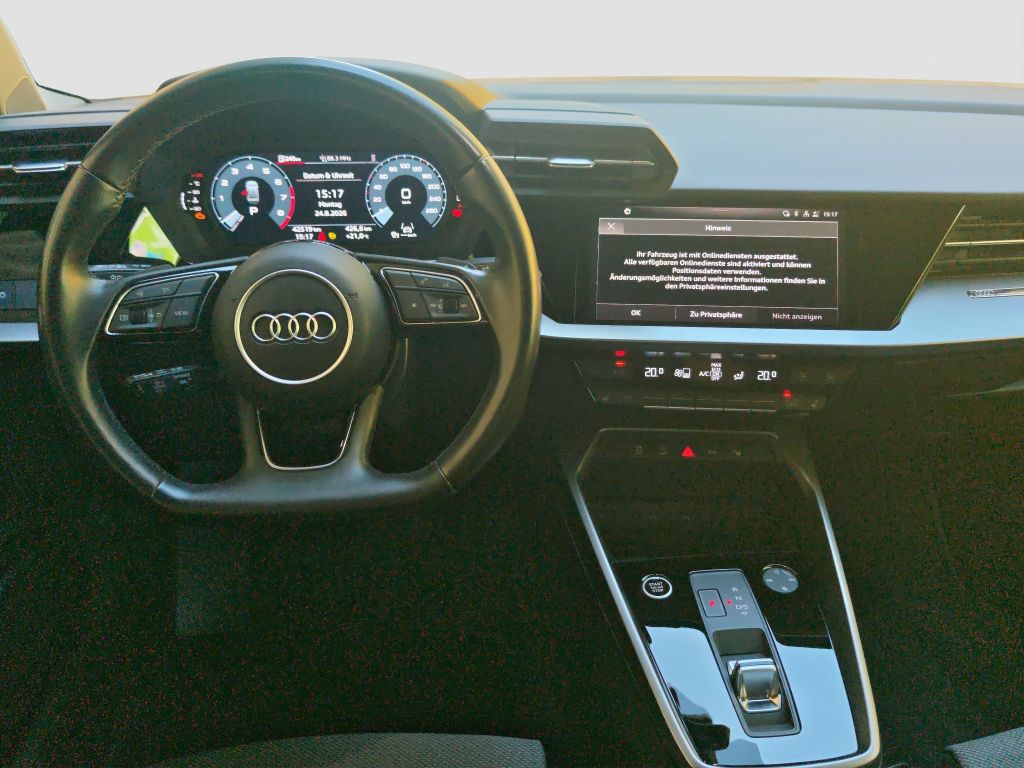 Audi A3 2022 г. Серебристый, пробег 42600 км
