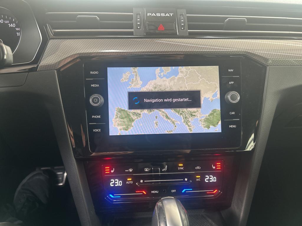 Volkswagen PASSAT VARIANT 2023 г. Чёрный, пробег 46853 км