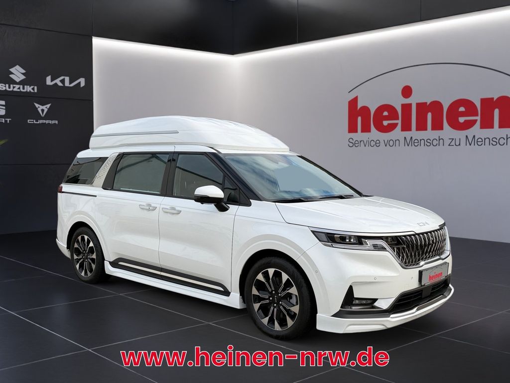 Kia Carnival 2023 г. Белый, пробег 536 км