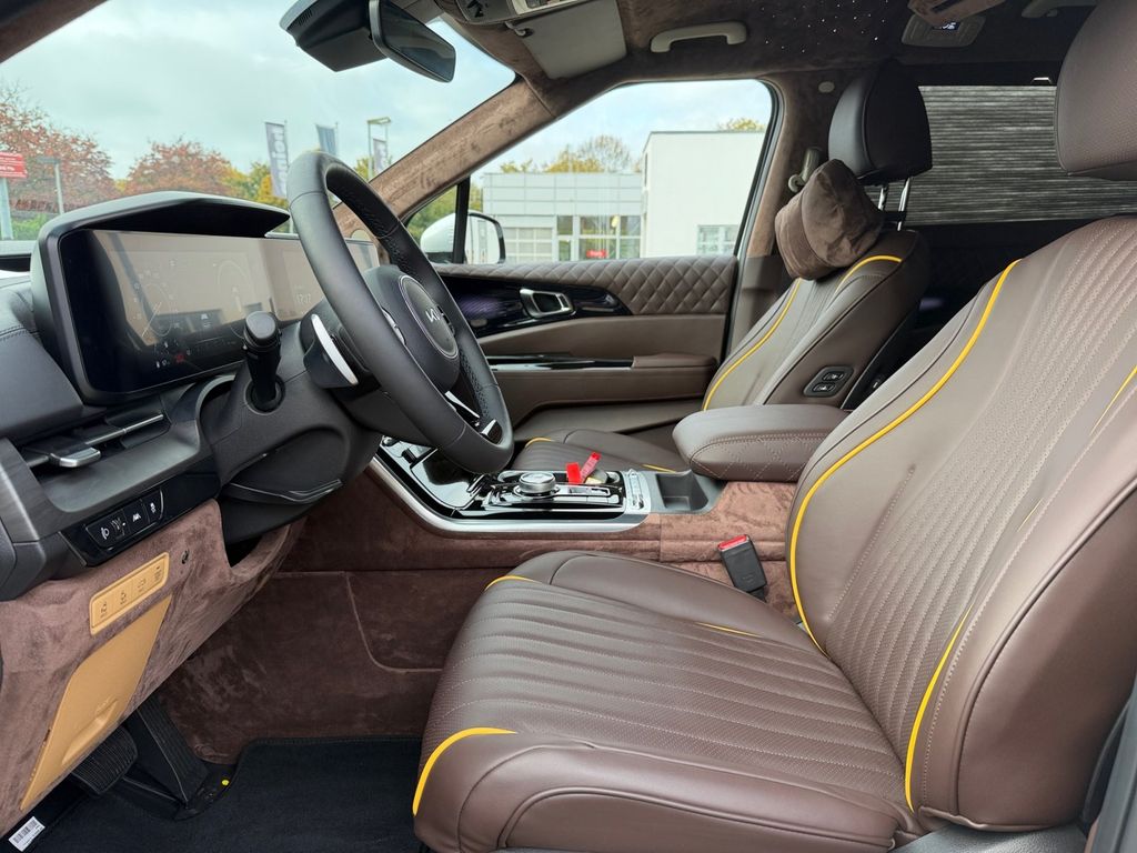 Kia Carnival 2023 г. Белый, пробег 536 км