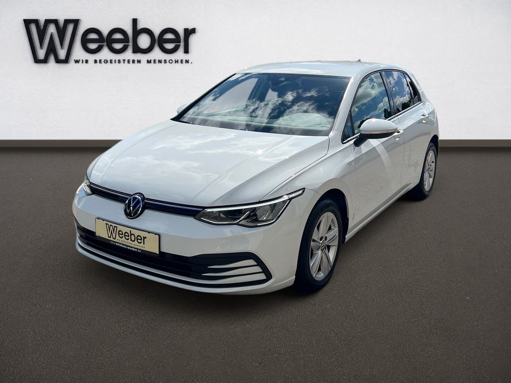 Volkswagen Golf 2022 г. Белый, пробег 49825 км