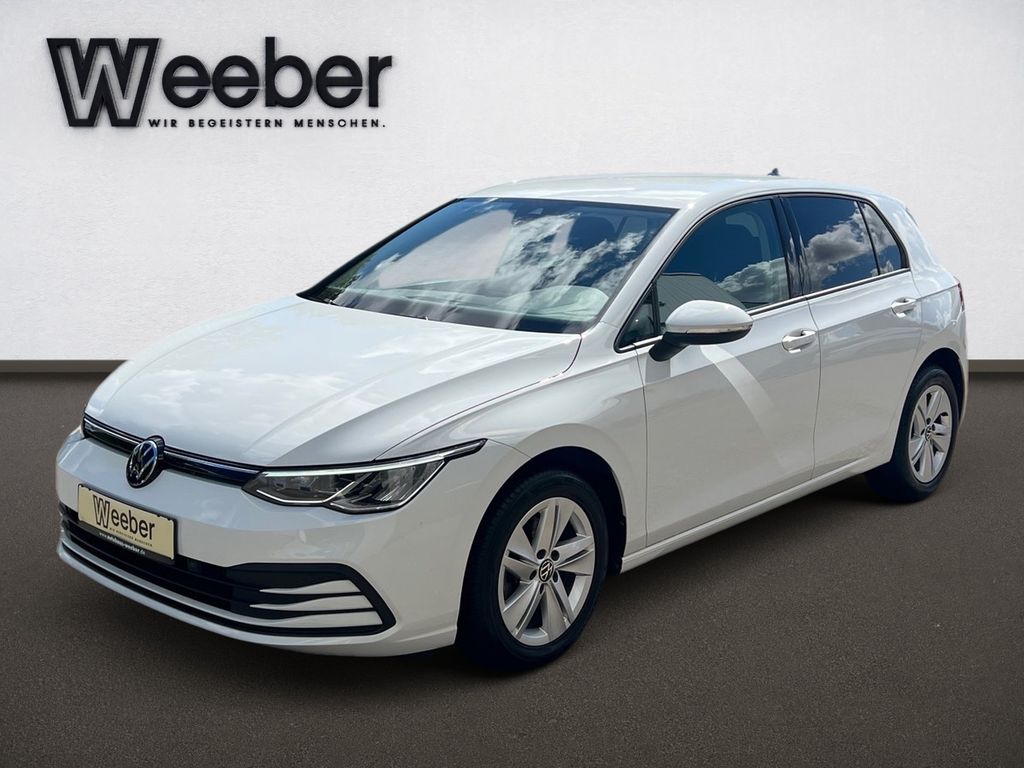 Volkswagen Golf 2022 г. Белый, пробег 49825 км
