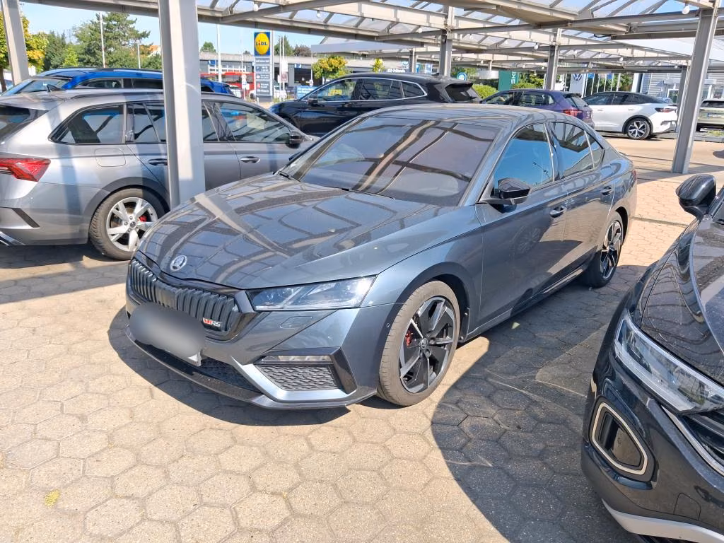 Skoda Octavia 2021 г. Серый, пробег 54355 км