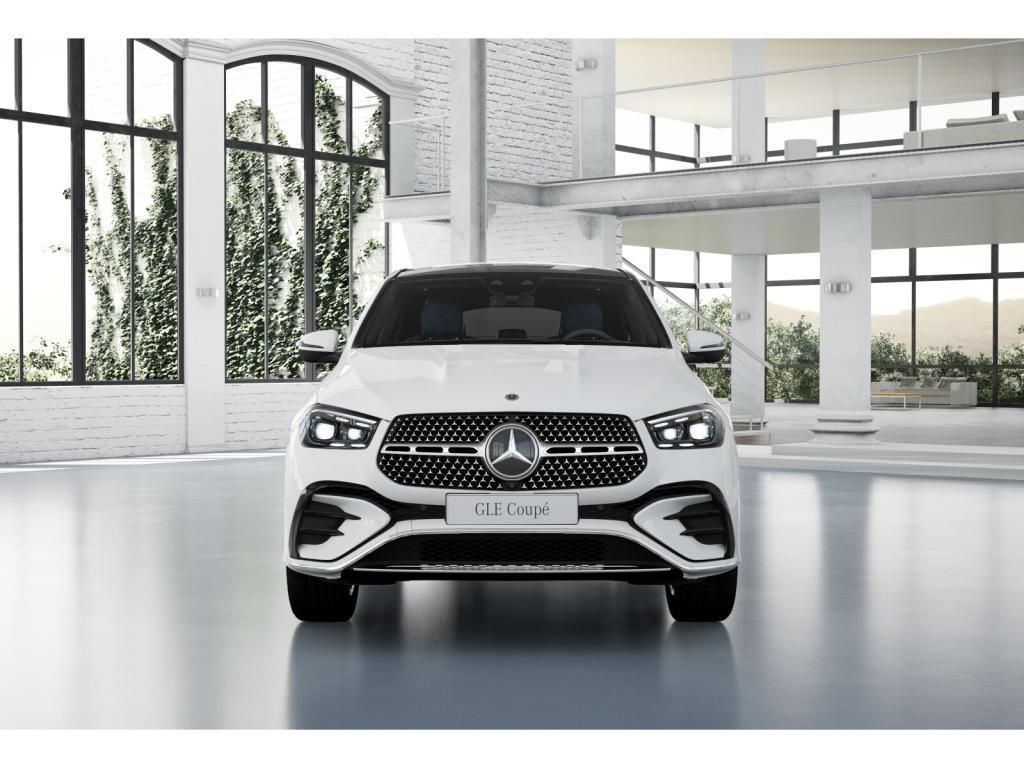 Mercedes-Benz GLE 300 2025 г. Белый, пробег 48256 км
