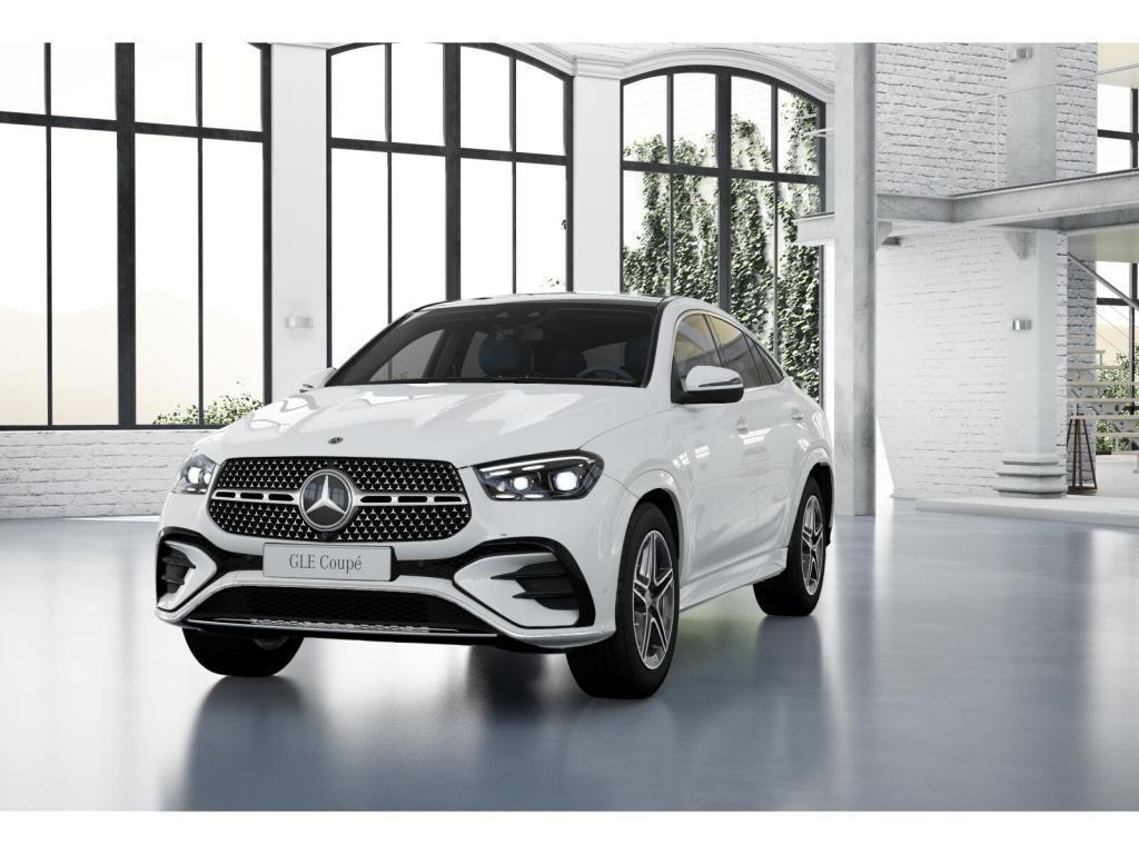 Mercedes-Benz GLE 300 2025 г. Белый, пробег 48256 км