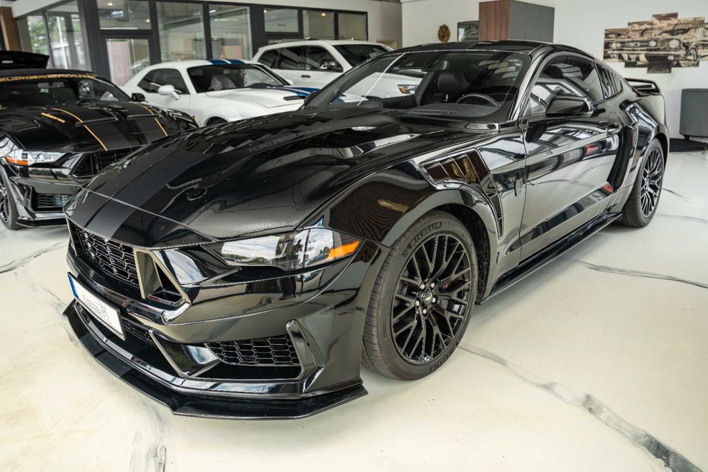 Ford Mustang 2021 г. Чёрный, пробег 55329 км