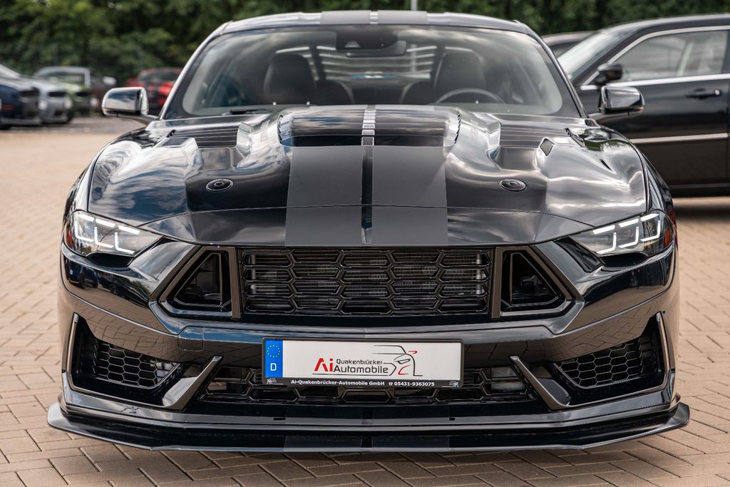 Ford Mustang 2021 г. Чёрный, пробег 55329 км