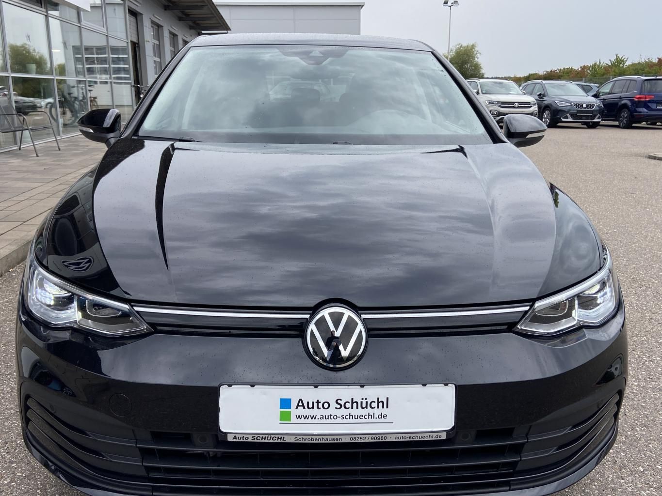 Volkswagen Golf 2023 г. Чёрный, пробег 39459 км
