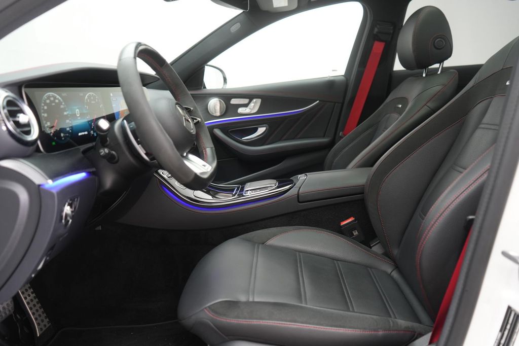 Mercedes-Benz E 53 AMG 2023 г. Белый, пробег 57000 км