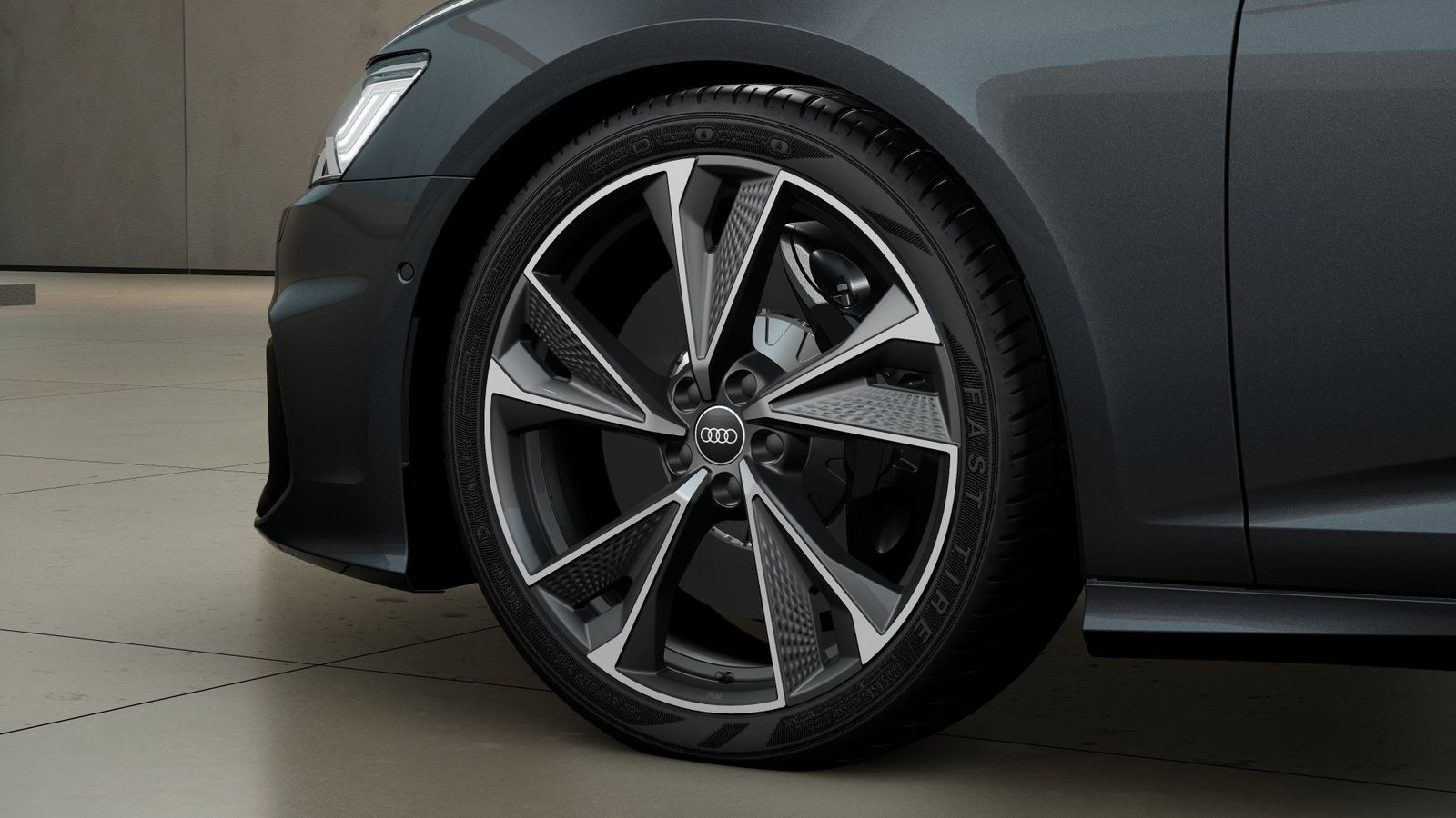 Audi S6 2025 г. Серый, пробег 14586 км
