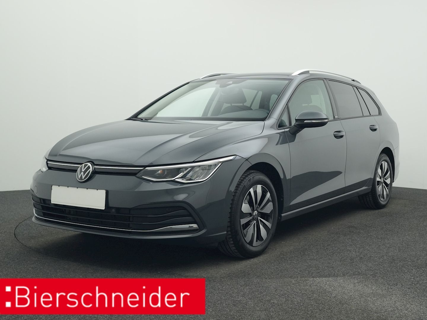 Volkswagen Golf 2024 г. Серый, пробег 39500 км