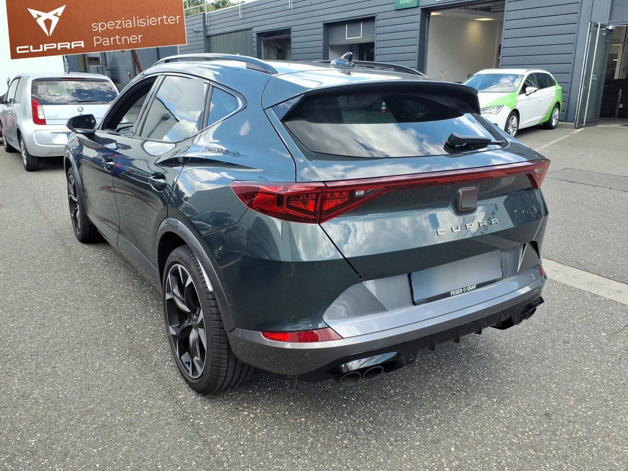 Cupra Formentor 2022 г. Зелёный, пробег 22950 км