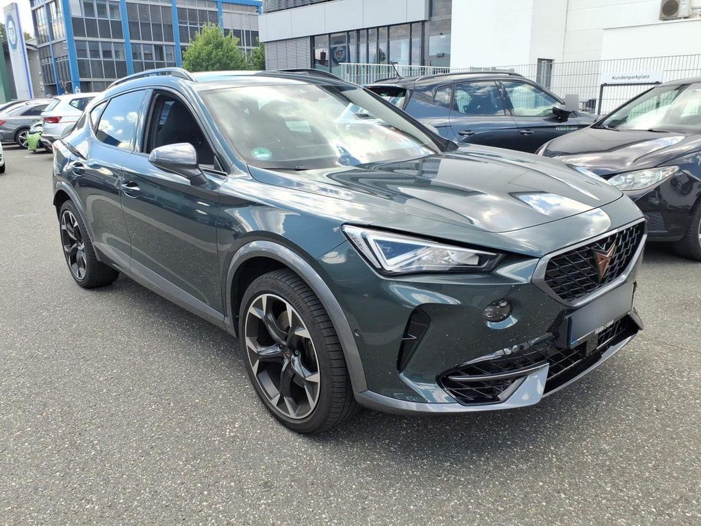 Cupra Formentor 2022 г. Зелёный, пробег 22950 км