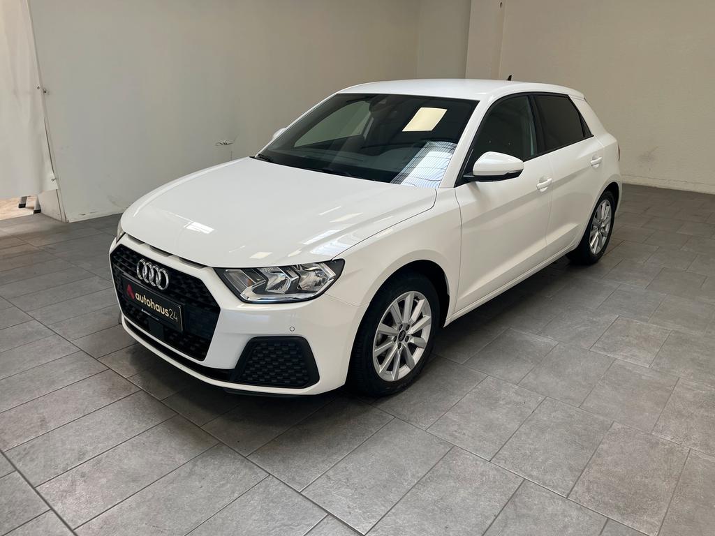 Audi A1 2023 г. Белый, пробег 23471 км