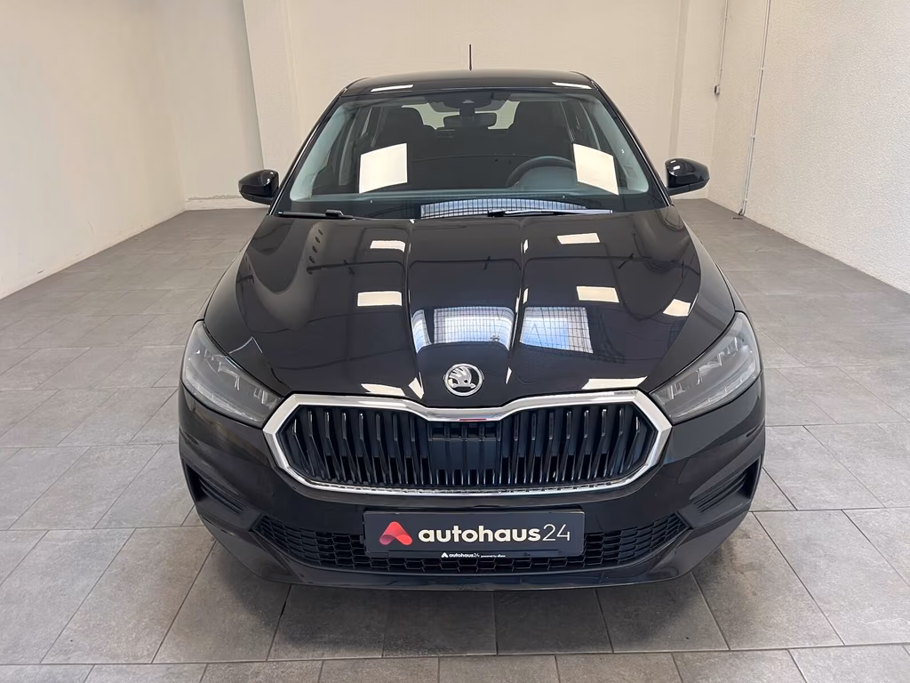 Skoda Fabia 2022 г. Чёрный, пробег 39456 км