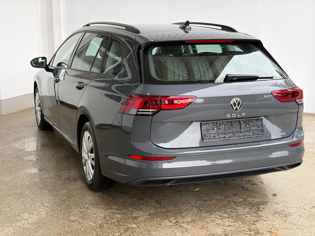 Volkswagen Golf 2023 г. Серый, пробег 26473 км