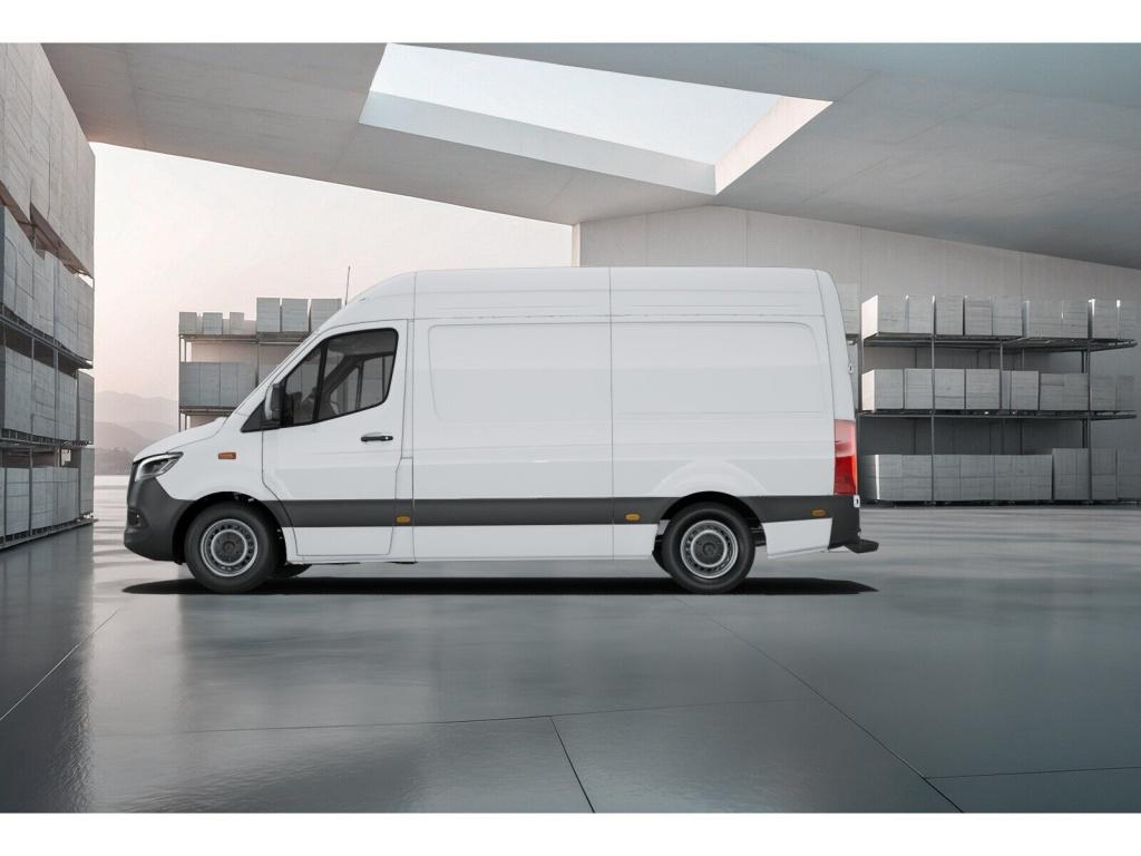 Mercedes-Benz SPRINTER 2024 г. Белый, пробег 35100 км