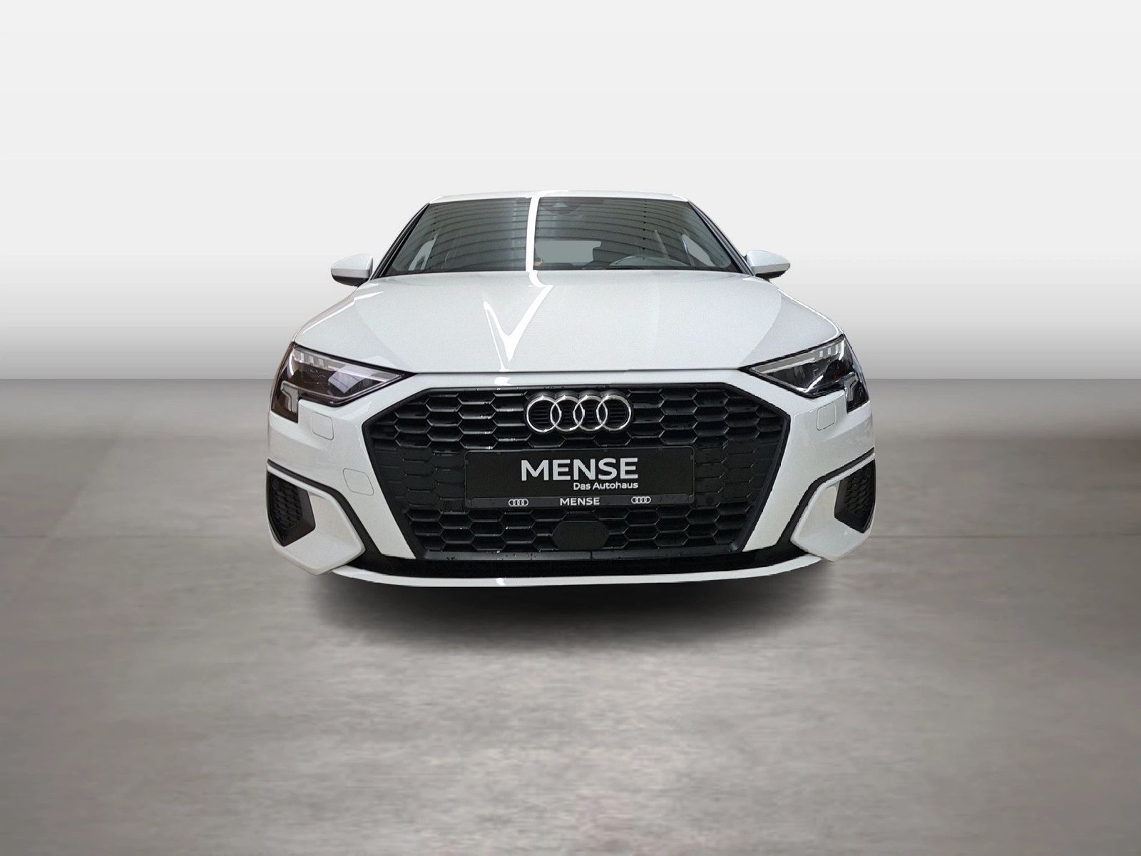 Audi A3 2023 г. Белый, пробег 25583 км