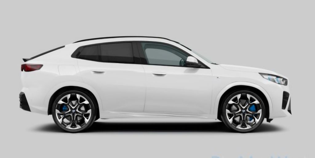 BMW X2 2025 г. Белый, пробег 43300 км