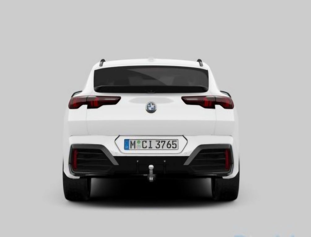 BMW X2 2025 г. Белый, пробег 43300 км