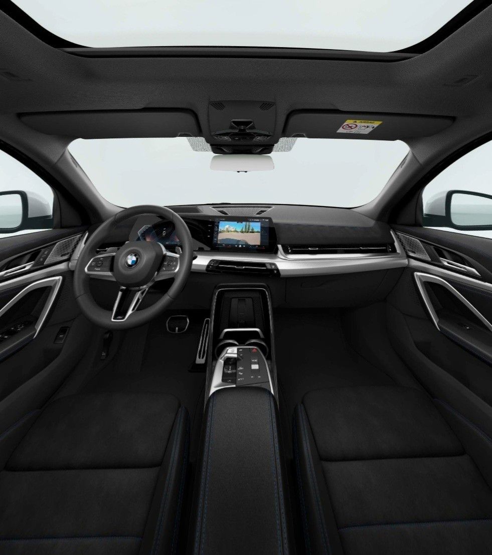 BMW X2 2025 г. Белый, пробег 43300 км