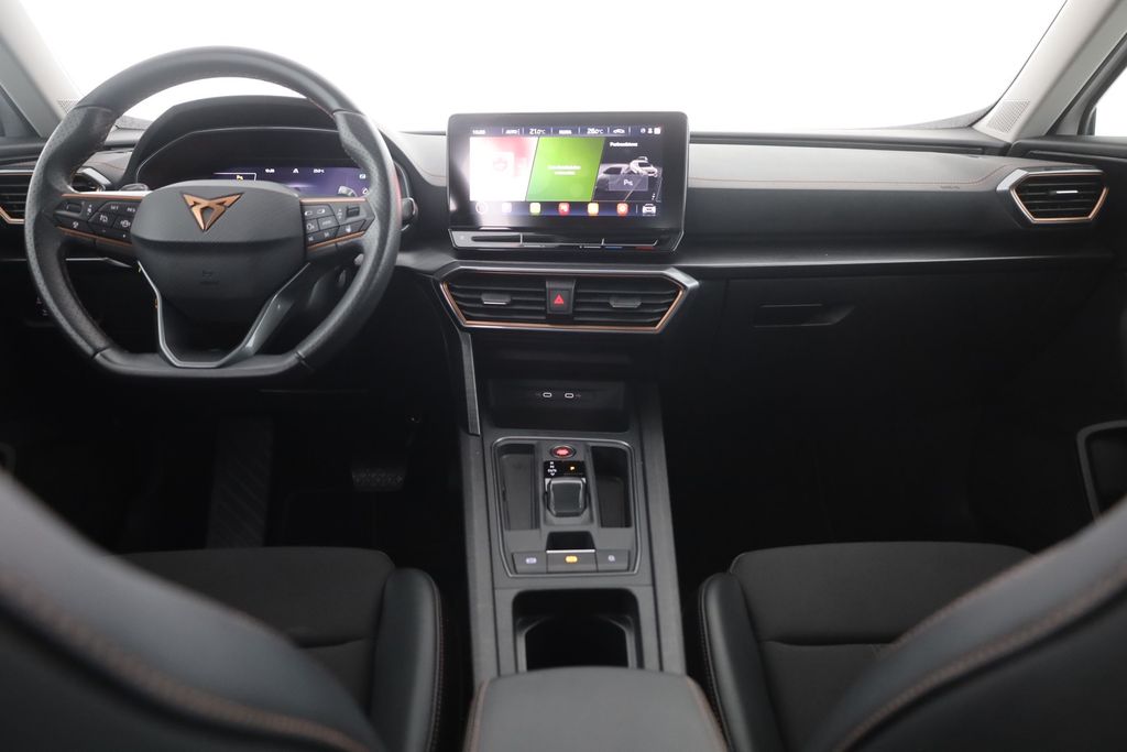 Cupra Formentor 2023 г. Белый, пробег 39698 км