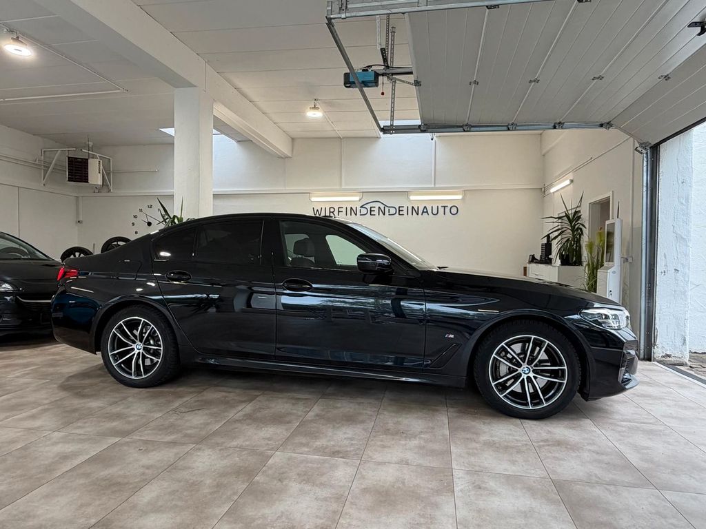 BMW 530 2023 г. Чёрный, пробег 44000 км