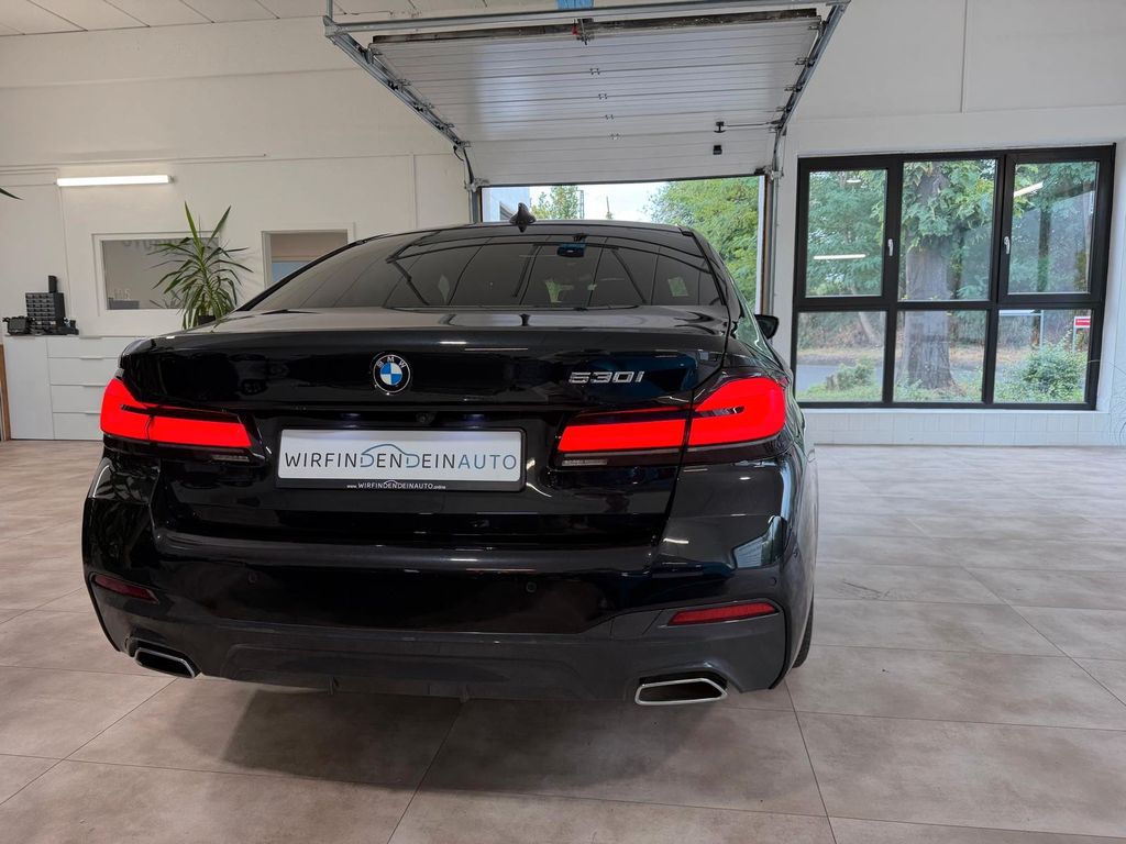 BMW 530 2023 г. Чёрный, пробег 44000 км