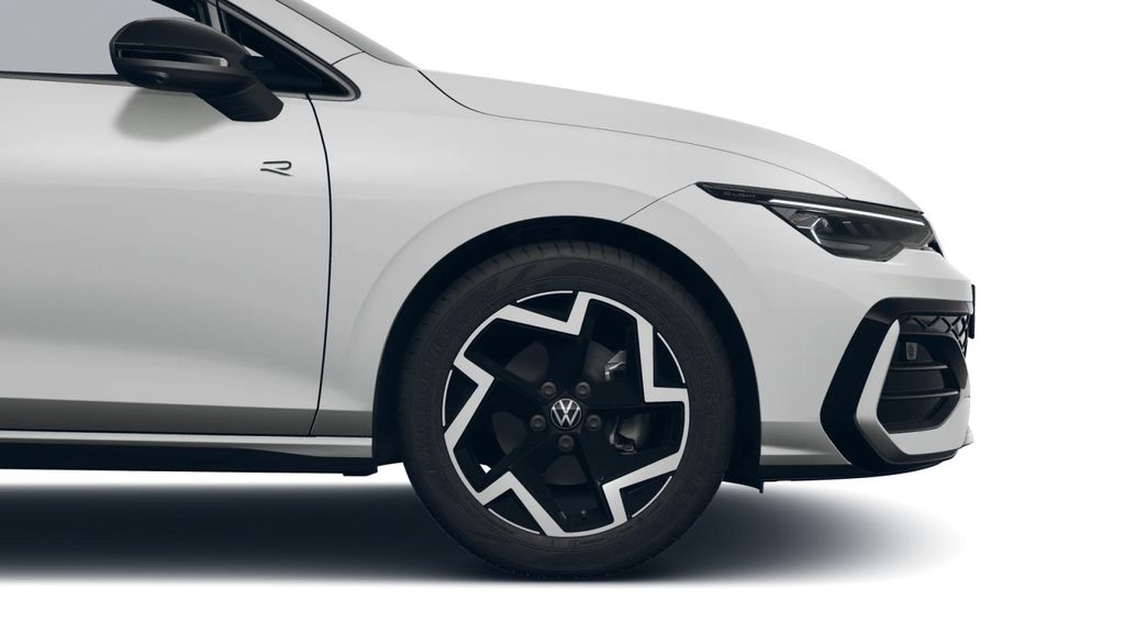 Volkswagen Golf 2025 г. Белый, пробег 10359 км