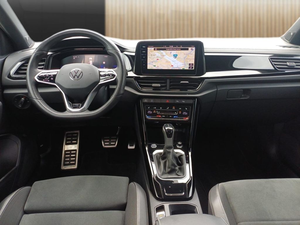 Volkswagen T-Roc 2023 г. Белый, пробег 50950 км